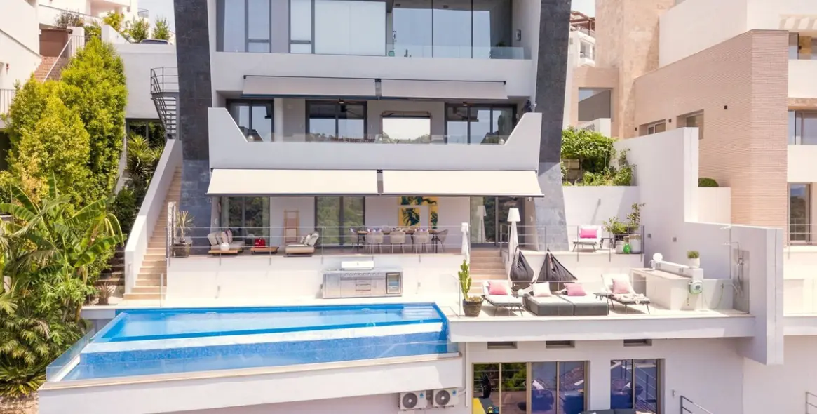 Venta de villa independiente en Los Arqueros 42