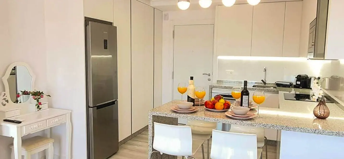 Sale of studio in Elviria 2