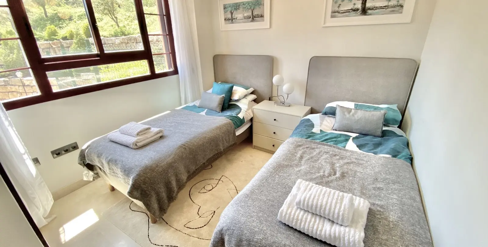 Sale of ground floor apartment in Elviria 16
