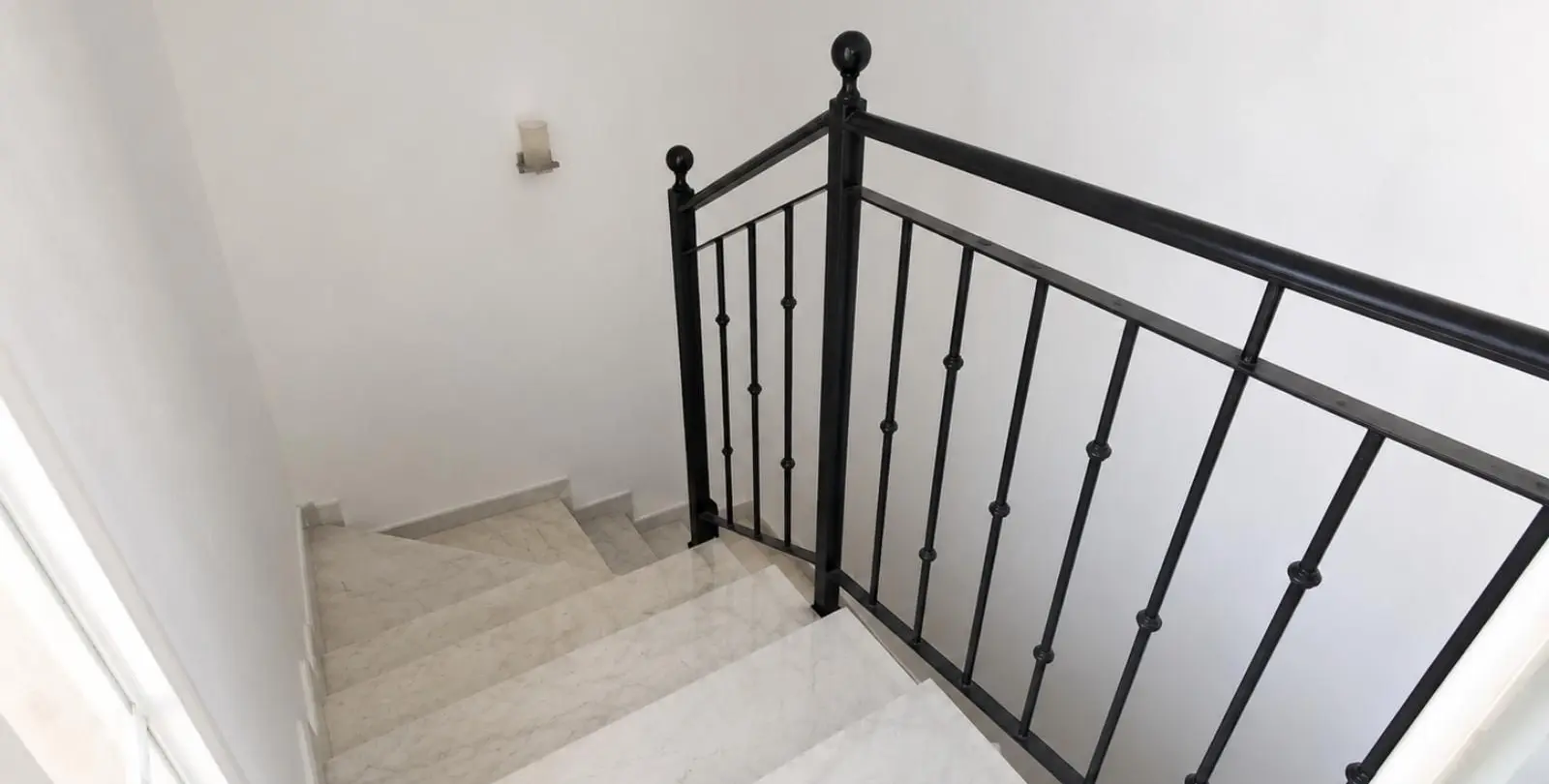 Sale of detached villa in Riviera del Sol 27