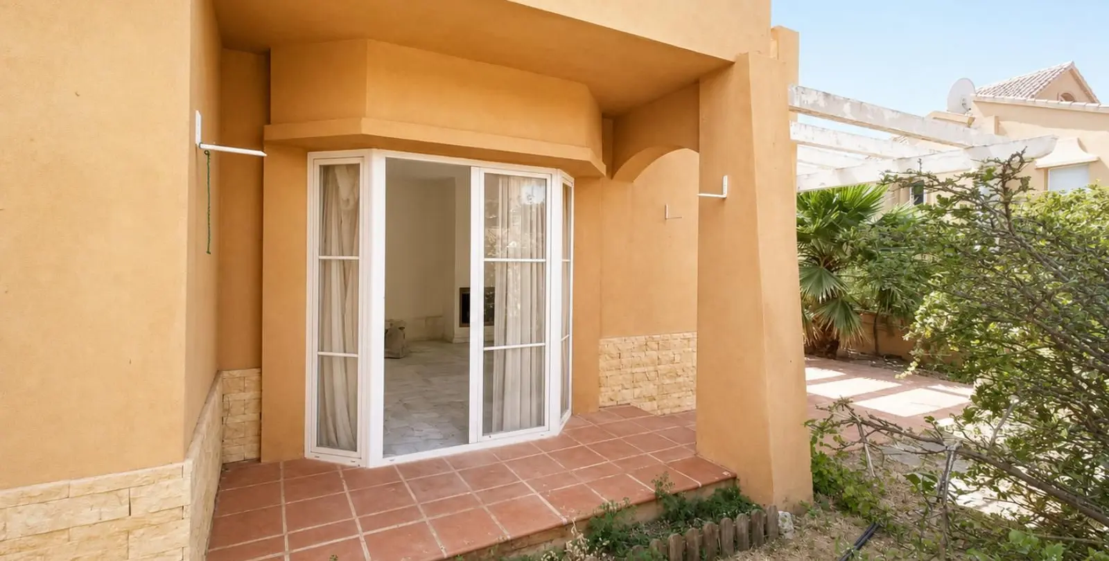 Sale of detached villa in Riviera del Sol 32