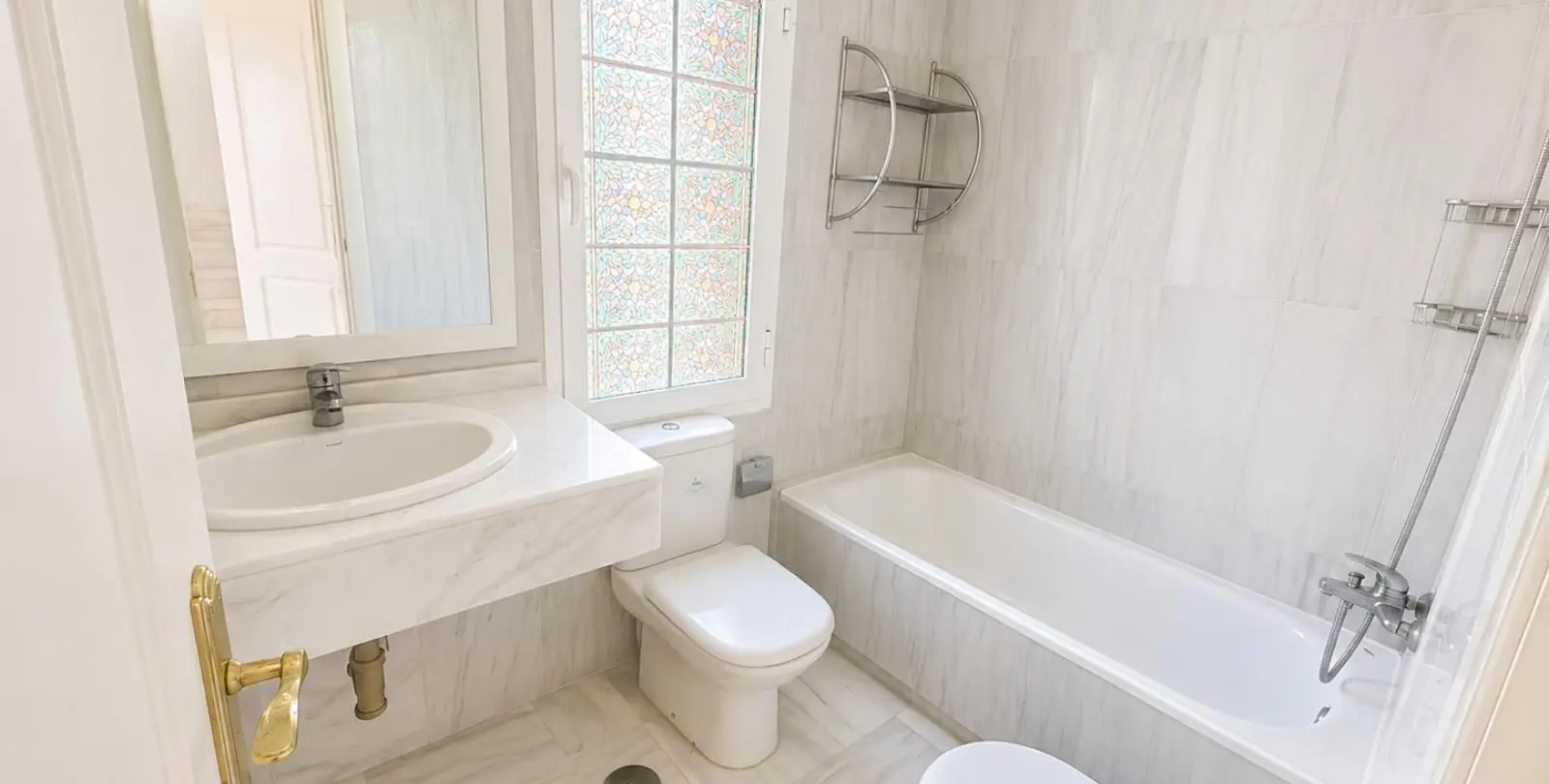 Sale of detached villa in Riviera del Sol 35