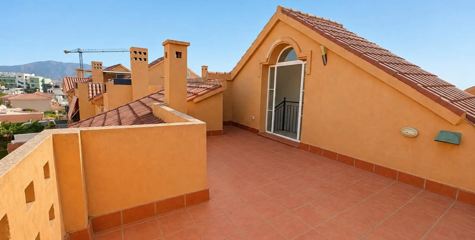 Sale of detached villa in Riviera del Sol 43