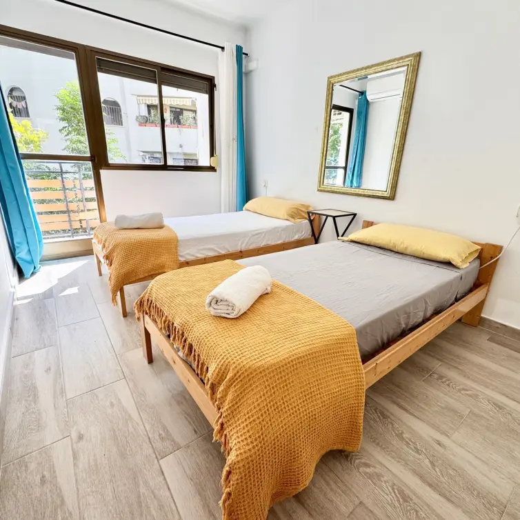 Продажа апартаментов на среднем этаже в Marbella