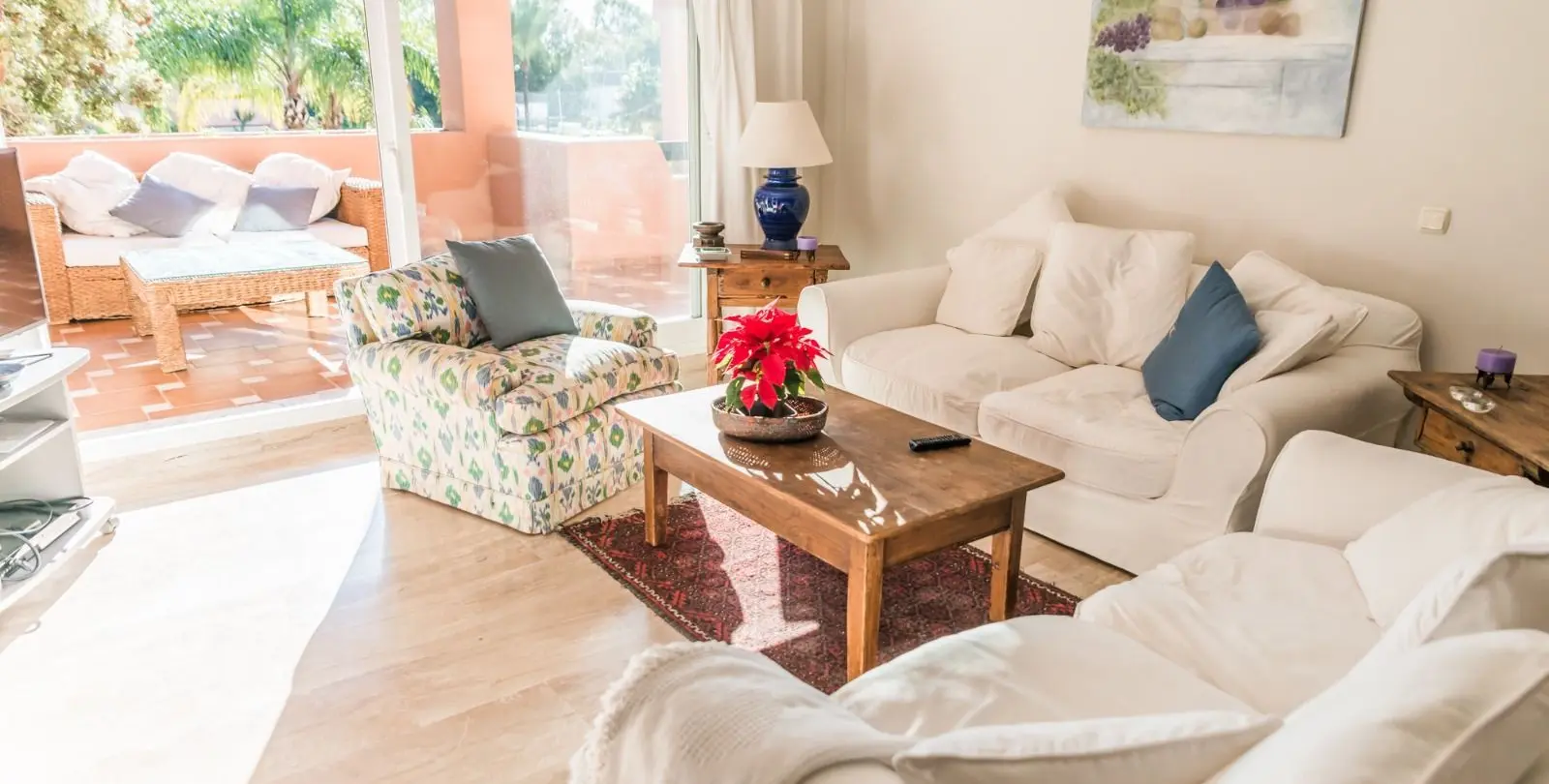 Sale of middle floor apartment in Guadalmina Baja 3
