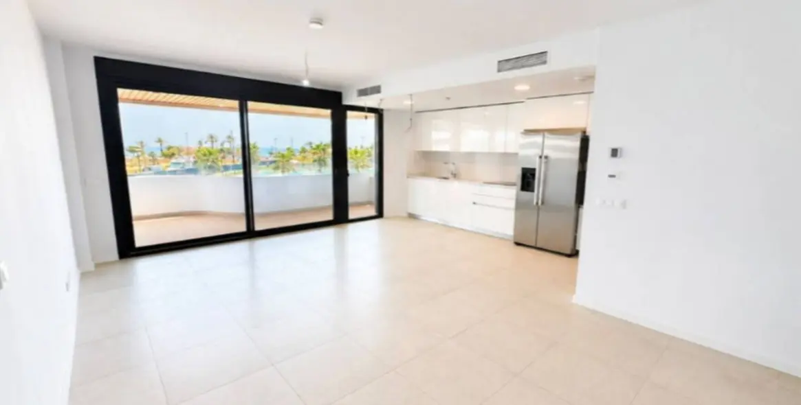 Venta de apartamento en planta media en Torremolinos 6
