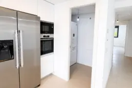 Image 8 thumb