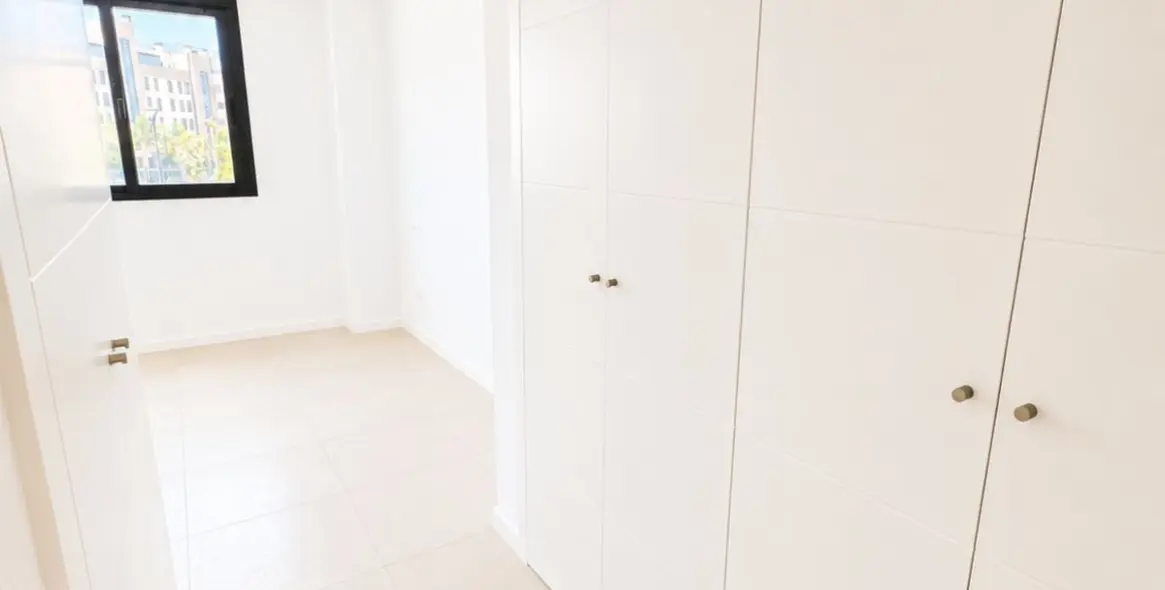 Venta de apartamento en planta media en Torremolinos 18