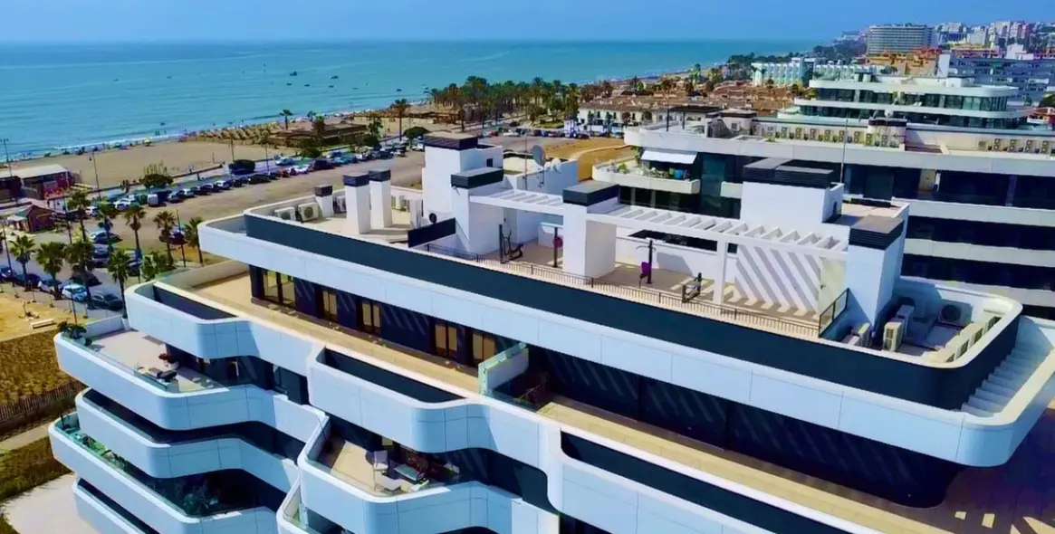 Venta de apartamento en planta media en Torremolinos 30