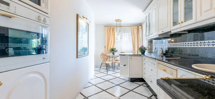 Venta de villa independiente en El Chaparral 3