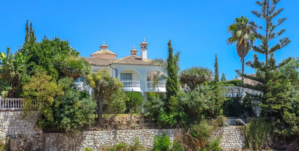Venta de villa independiente en El Chaparral 16