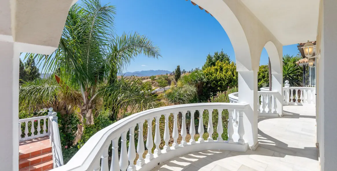Venta de villa independiente en El Chaparral 20