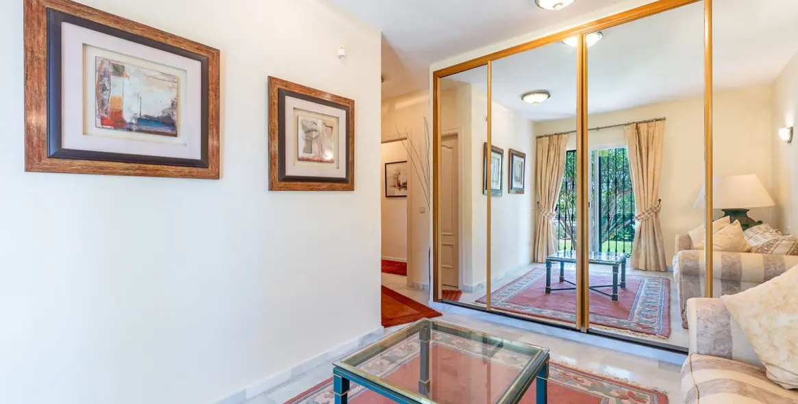 Venta de villa independiente en El Chaparral 37