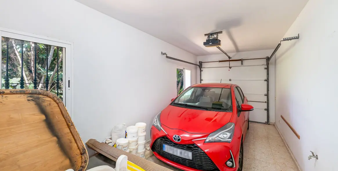 Venta de villa independiente en El Chaparral 42