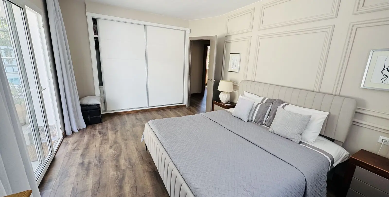 Venta de villa independiente en Elviria 14