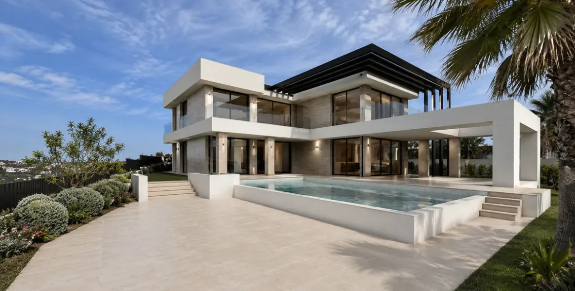 Venta de villa independiente en Estepona 1