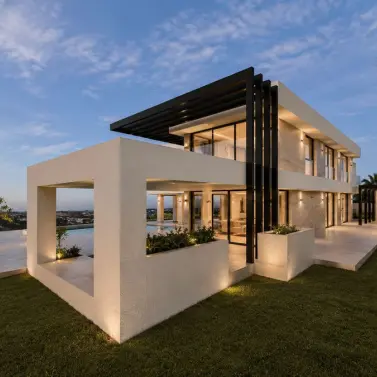 Venta de villa independiente en Estepona