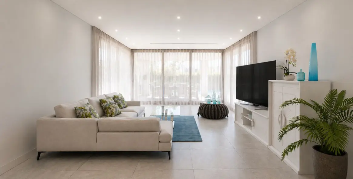 Venta de villa independiente en Estepona 5