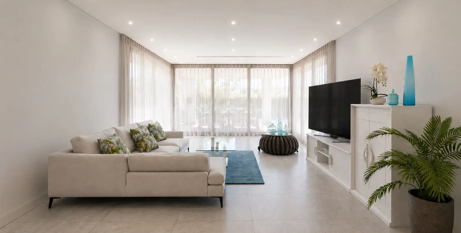Продажа  отдельно стоящей виллы в Estepona 6
