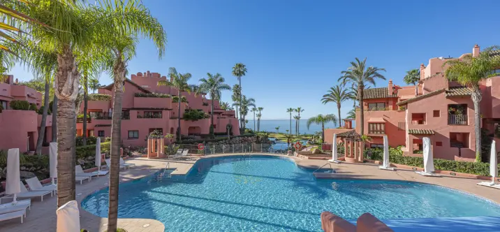 Venta de apartamento en planta baja en Estepona 4