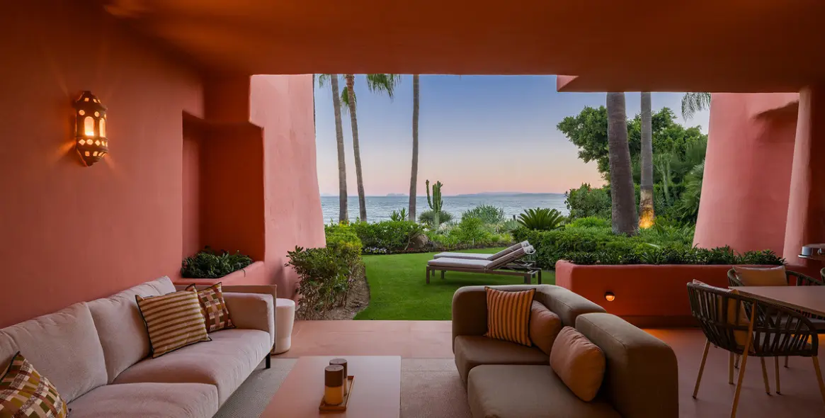 Продажа апартаментов на первом этаже в Estepona 11