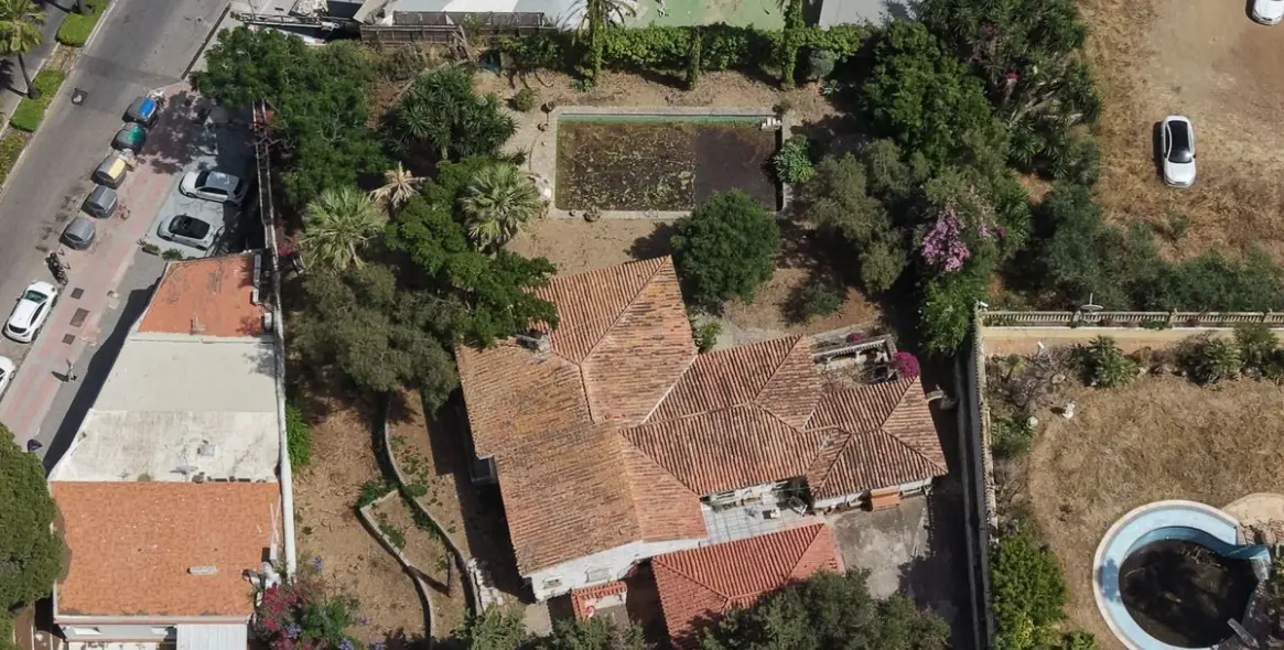 Продажа коммерческого помещения в Nueva Andalucía 13