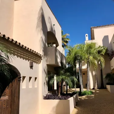 Long-term rent of ground floor apartment in Nueva Andalucía