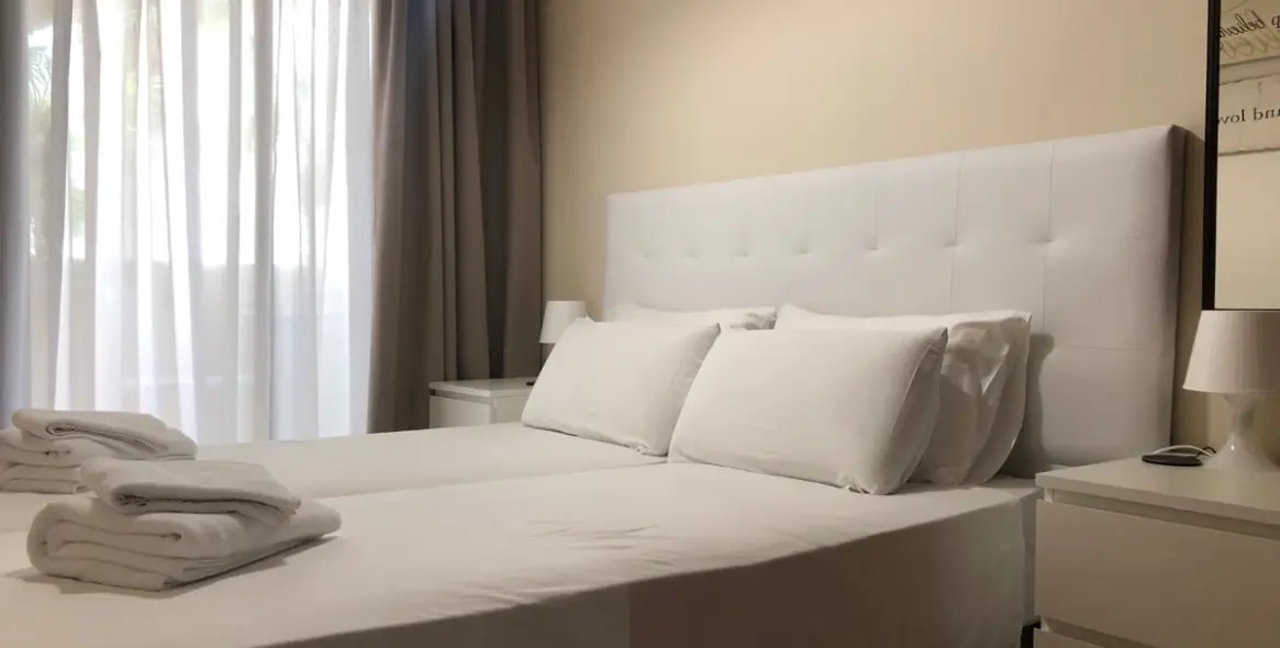 Long-term rent of ground floor apartment in Nueva Andalucía 22