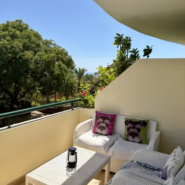 Long-term rent of middle floor apartment in Bahía de Marbella