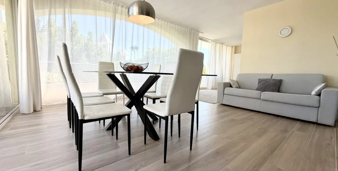 Long-term rent of middle floor apartment in Bahía de Marbella 13