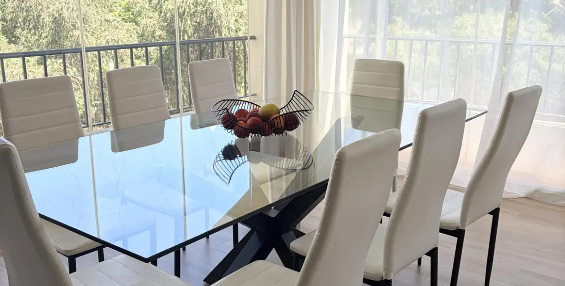 Long-term rent of middle floor apartment in Bahía de Marbella 14