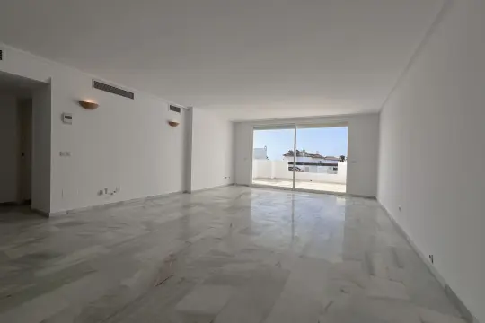 Image 6 thumb