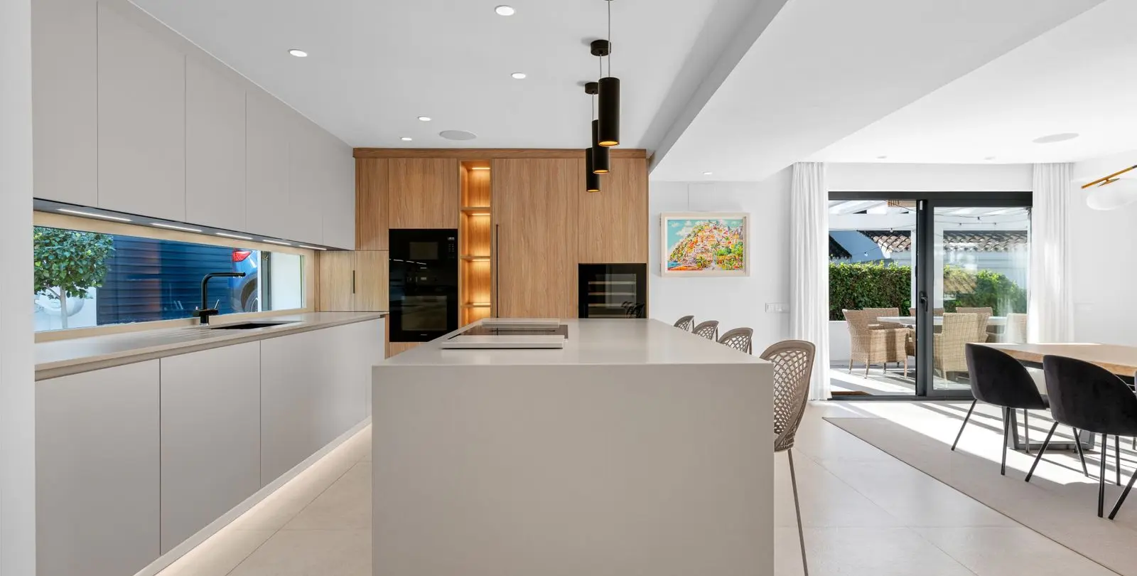 Sale of detached villa in Nueva Andalucía 8