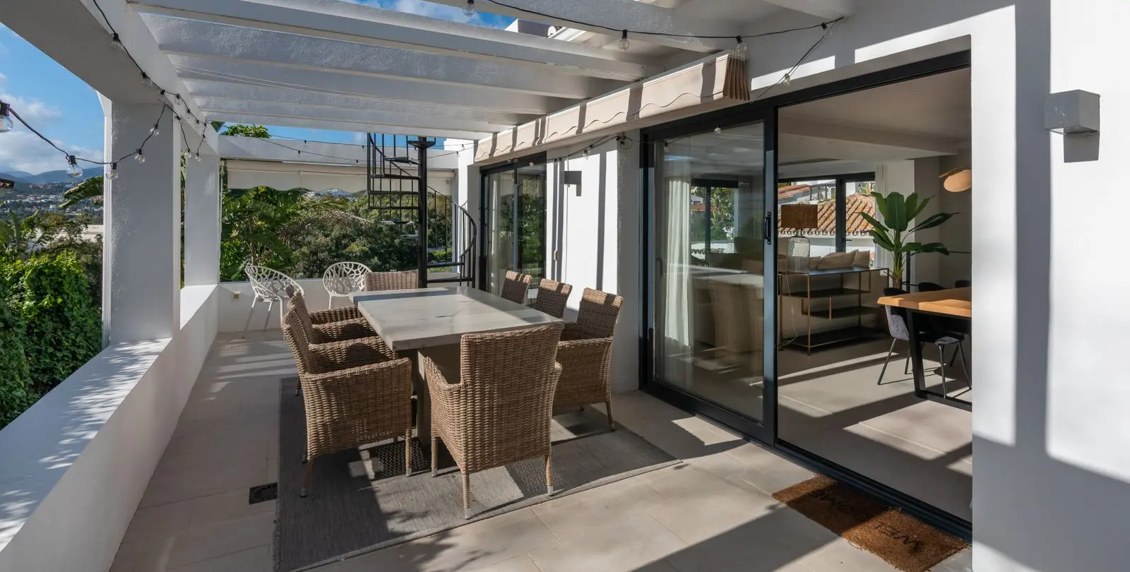 Sale of detached villa in Nueva Andalucía 12