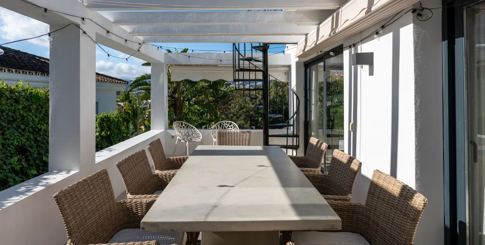Sale of detached villa in Nueva Andalucía 13