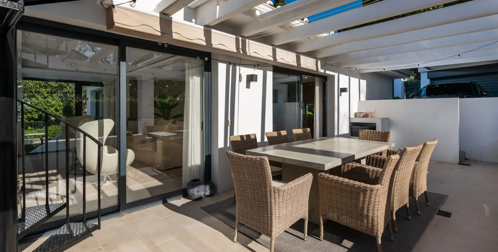 Sale of detached villa in Nueva Andalucía 14