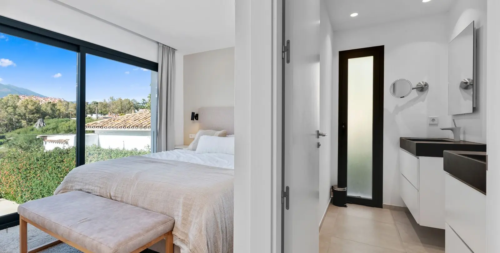 Sale of detached villa in Nueva Andalucía 18