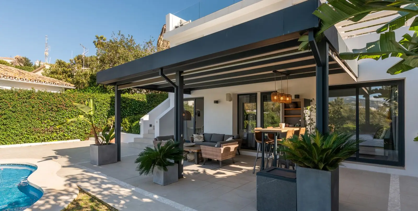 Sale of detached villa in Nueva Andalucía 36
