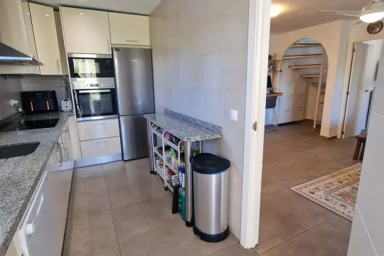 Image 13 thumb