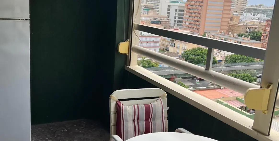 Venta de apartamento en planta media en Los Boliches 13