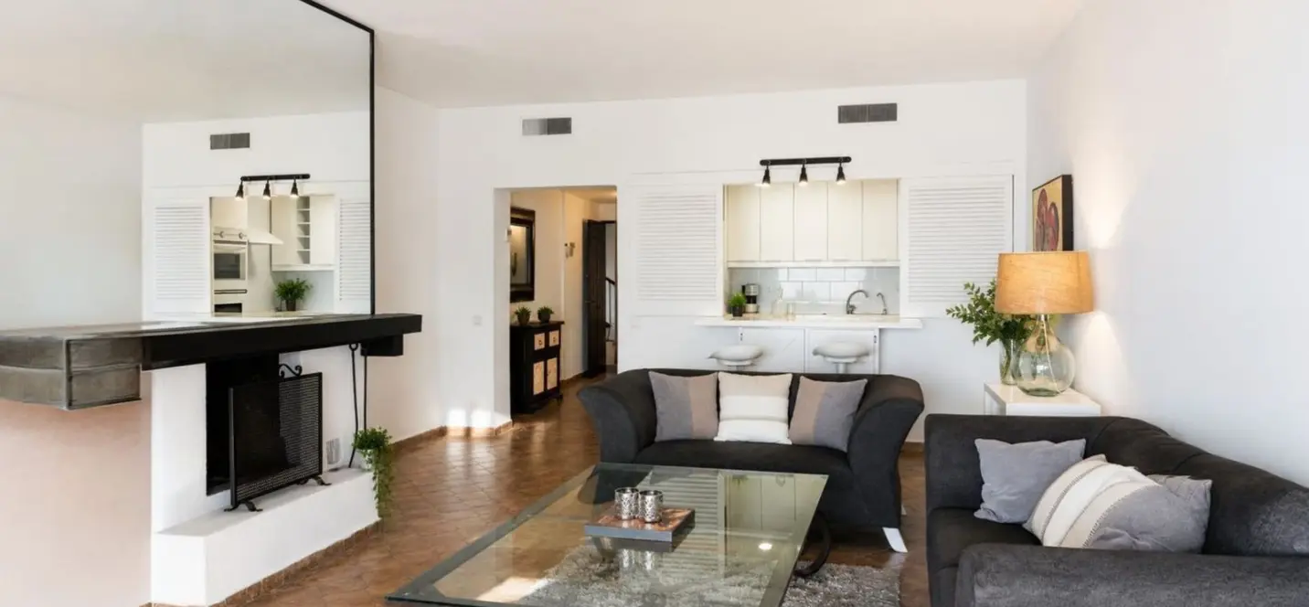 Sale of duplex in Reserva de Marbella 2