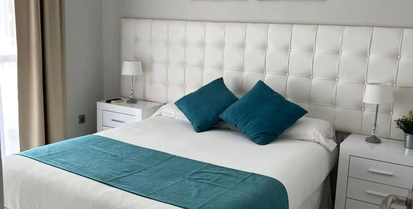 Sale of duplex in Reserva de Marbella 5