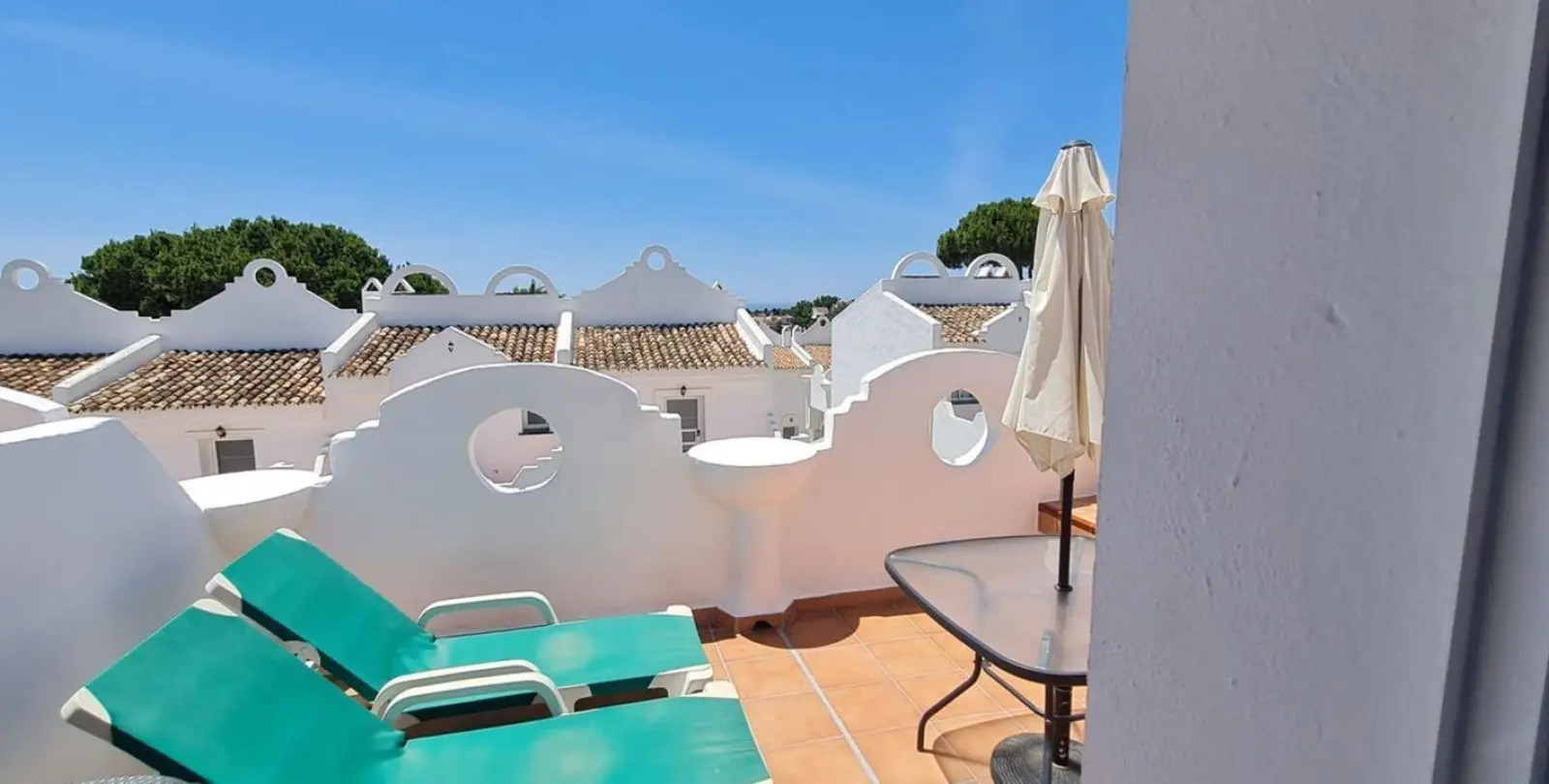 Sale of duplex in Reserva de Marbella 8