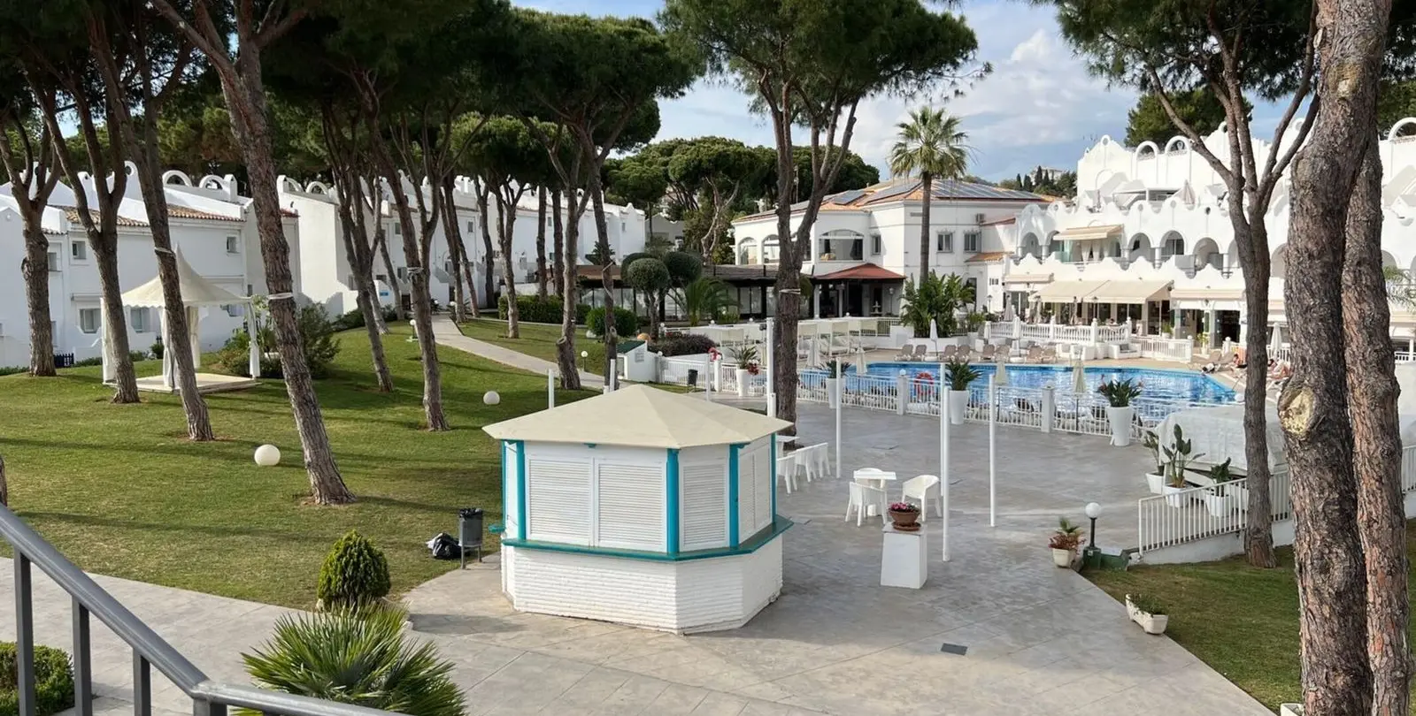 Sale of duplex in Reserva de Marbella 10
