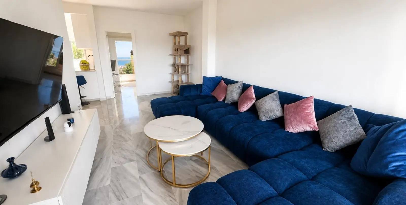 Venta de apartamento en planta media en Riviera del Sol 2