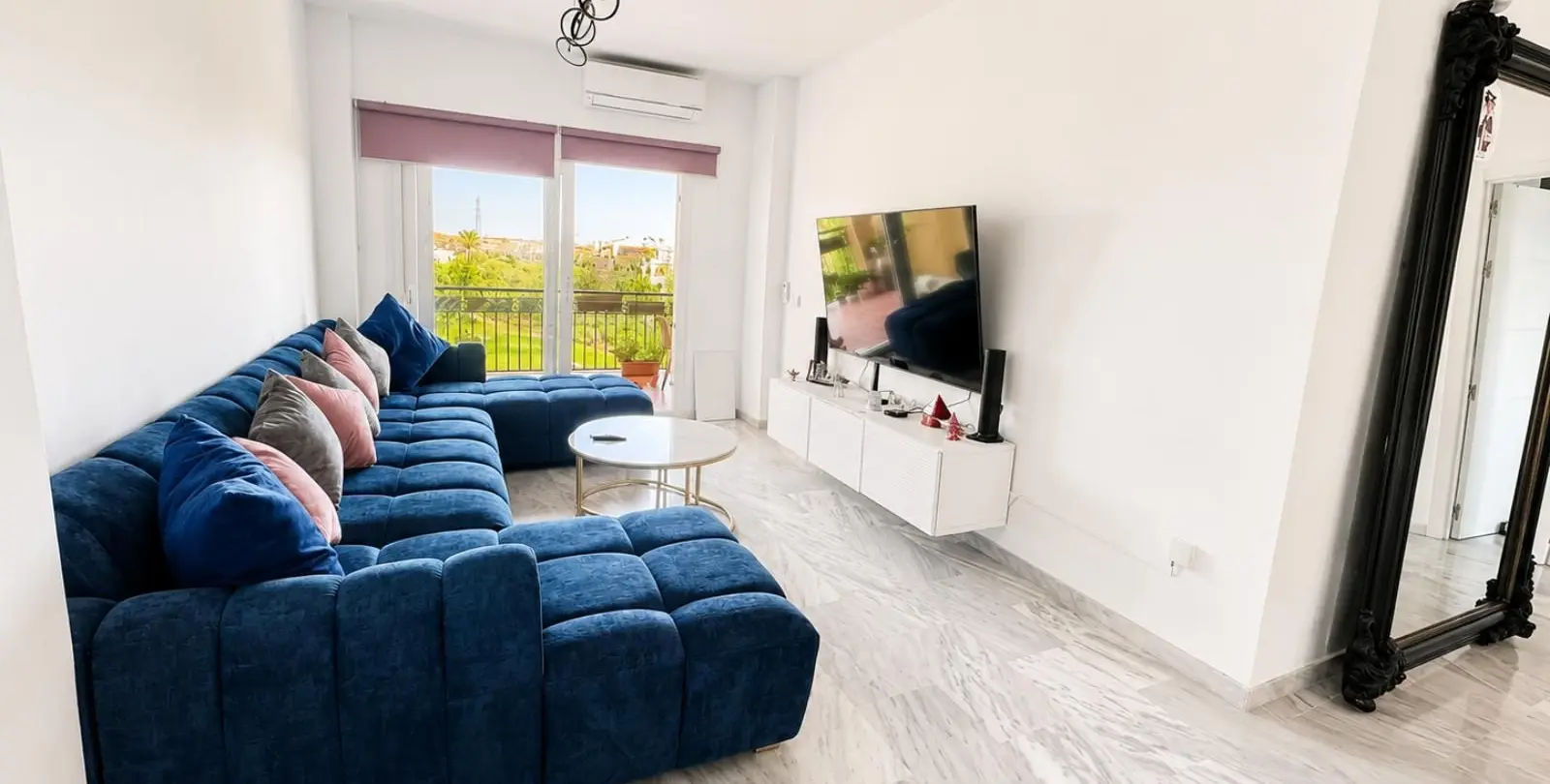 Venta de apartamento en planta media en Riviera del Sol 3