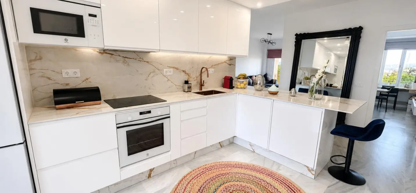 Venta de apartamento en planta media en Riviera del Sol 4