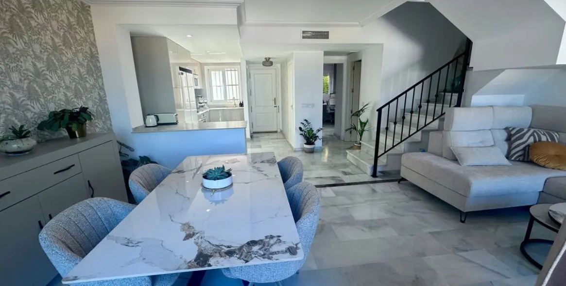 Продажа таунхауса в Casares Playa 2