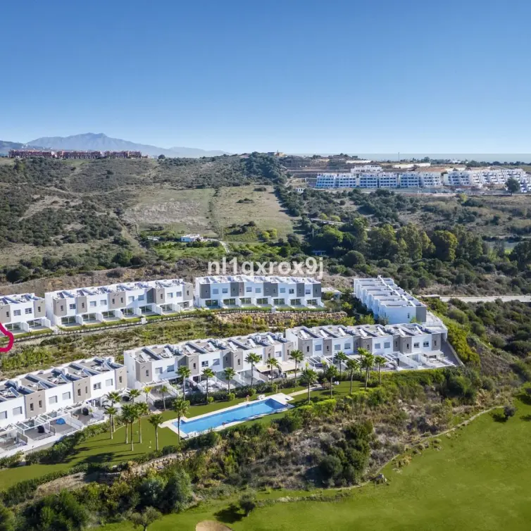 Venta de adosado en Estepona