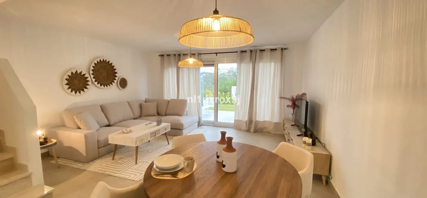 Venta de adosado en Estepona 1